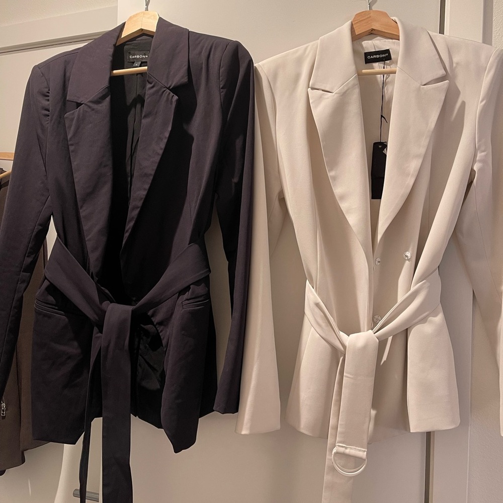 Carbon athletic blazers